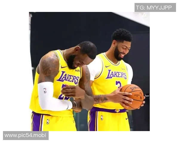 [2026年02月05日]NBA交易截止日深度解析：保罗加盟猛龙、戴维斯被送至华盛顿，联盟格局剧变