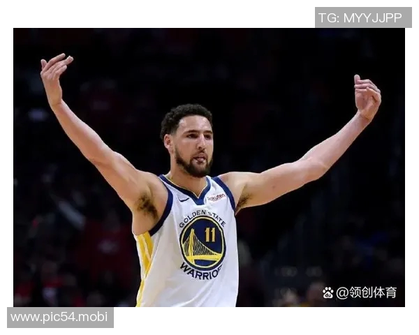 手感冰凉!内姆哈德18投仅4中拿到10分有4失误 正负值-29最低 手感冰凉!内姆哈德18投仅4中拿到10分有4失误 正负值-29最低