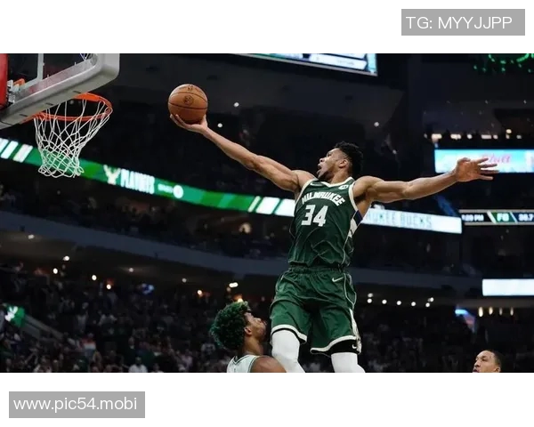 雄鹿官方发布对阵猛龙伤病名单,字母哥缺阵 雄鹿官方发布对阵猛龙伤病名单,字母哥缺阵